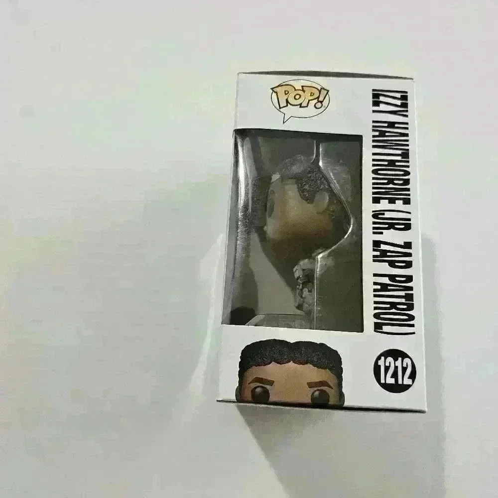 Lightyear lizzy FUNKO POP #1212 - Picture 3 of 4